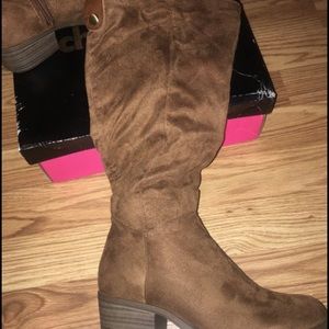 Charlotte Russe boots